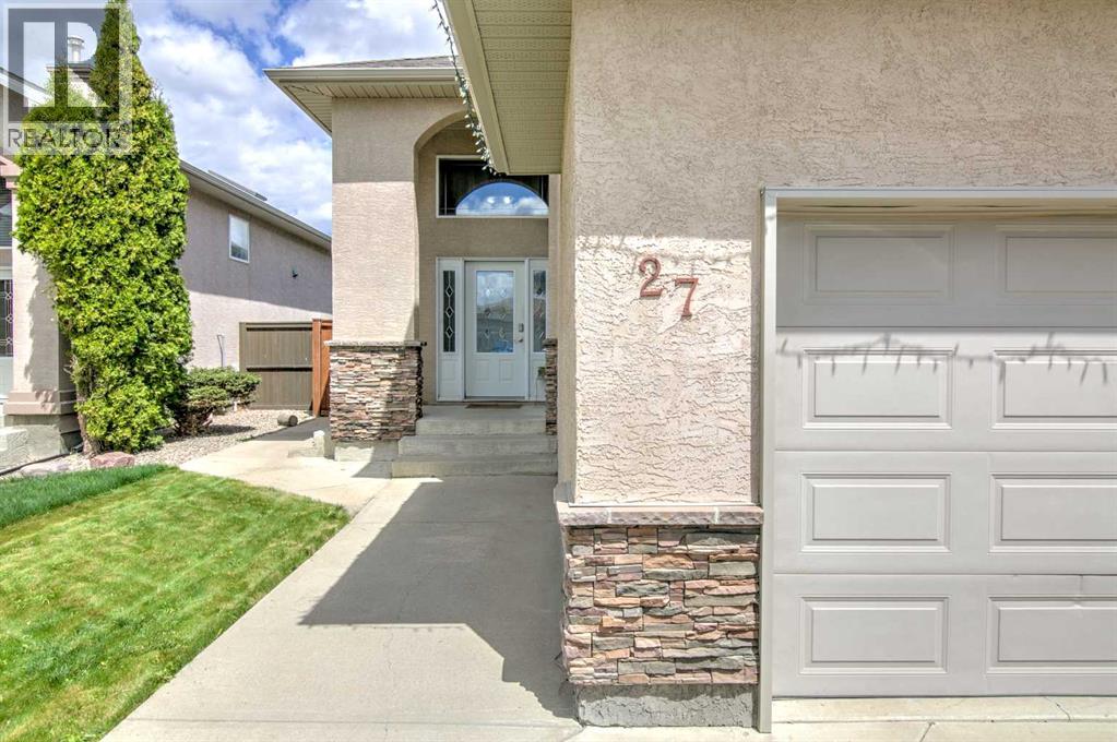 27 Kodiak Boulevard N
