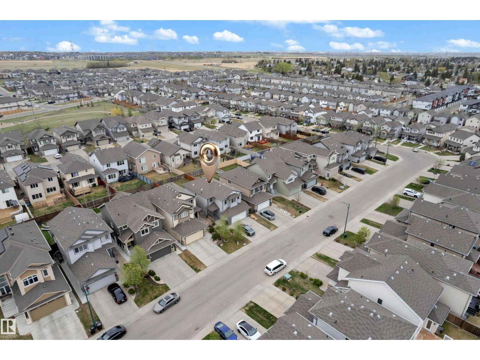 3219 16 AV NW