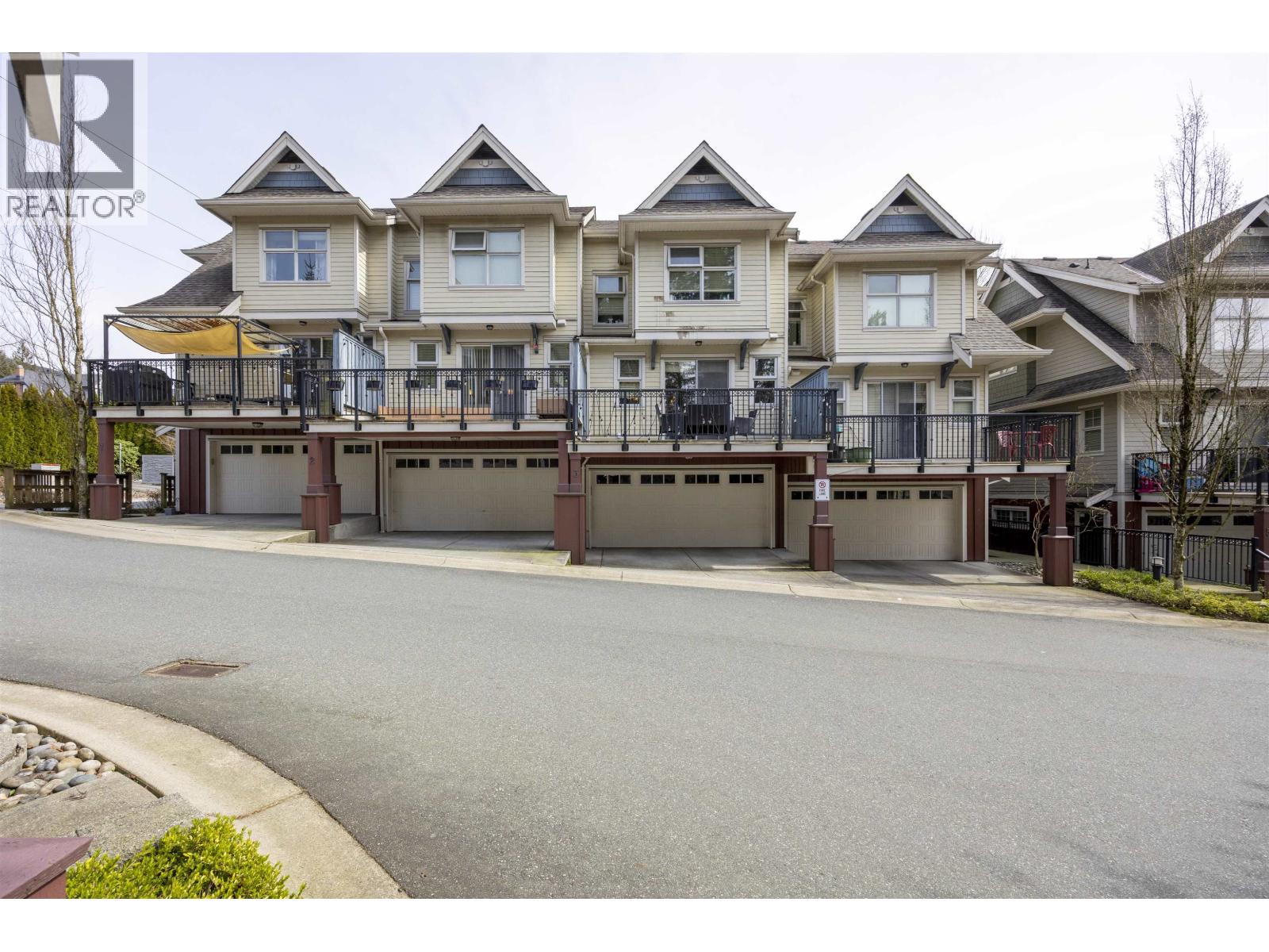 3 3380 FRANCIS CRESCENT