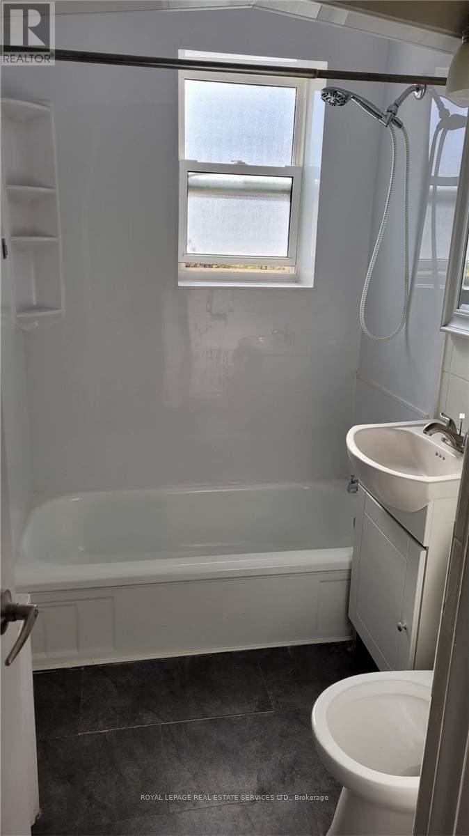 102 - 55A LONG BRANCH AVENUE