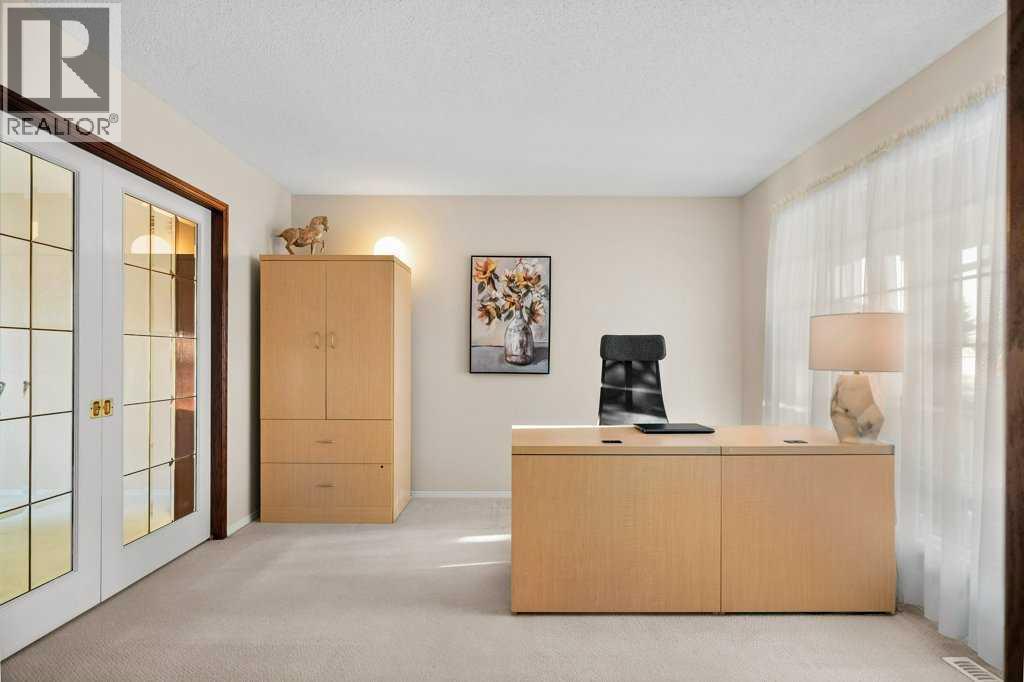 63 Douglas Park Boulevard SE