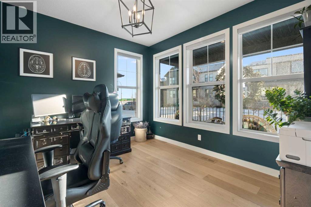 26 Bluerock Avenue SW