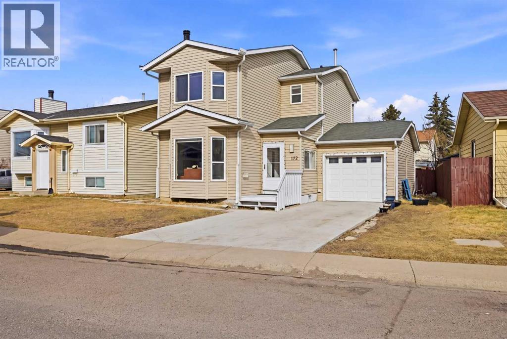 172 Castlebrook Road NE