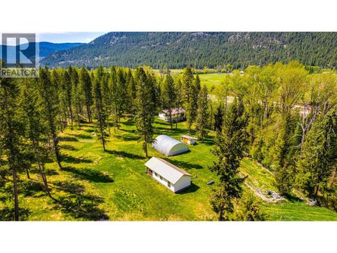 3315 Fiva Creek Road S Westbridge BC V0H1Y0