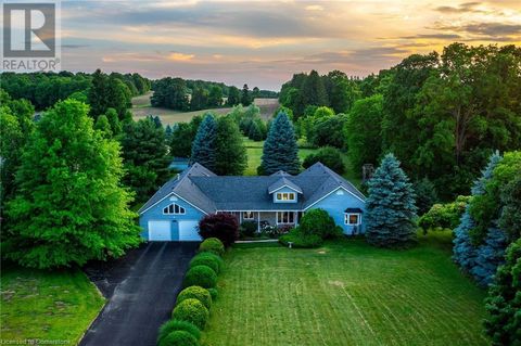 399 OLD BROCK Road Hamilton ON L9H5J1