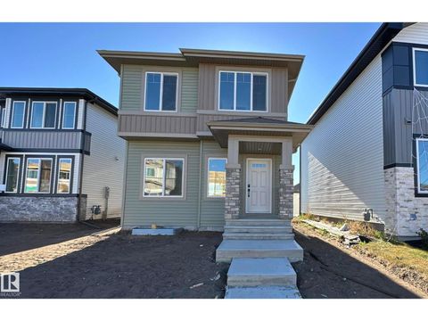 21 FICUS WY Fort Saskatchewan AB T8L0Z6