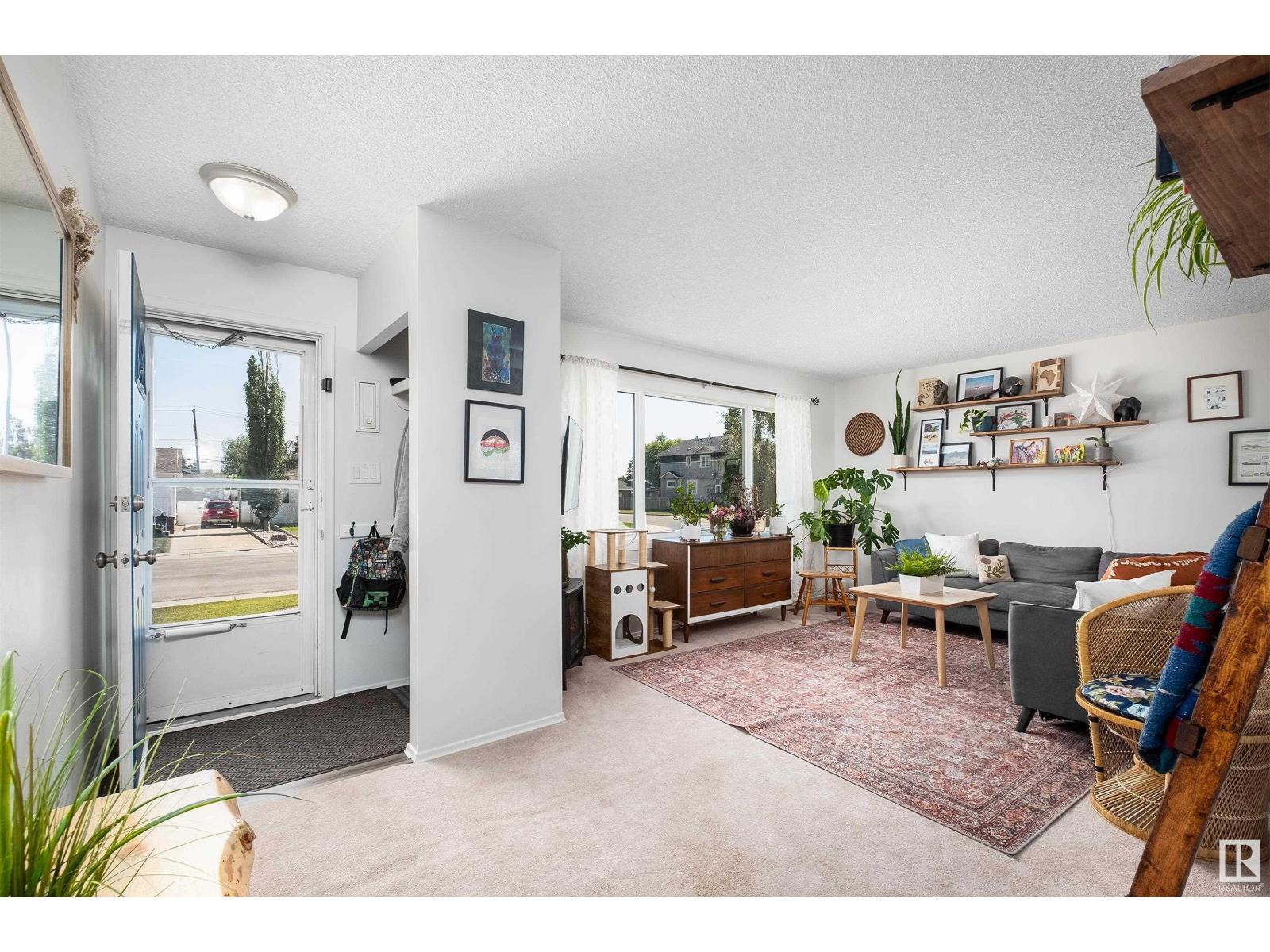 9106 154 ST NW