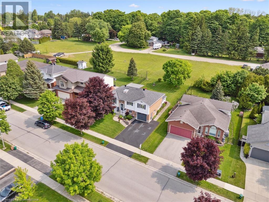 17 KEATING DR