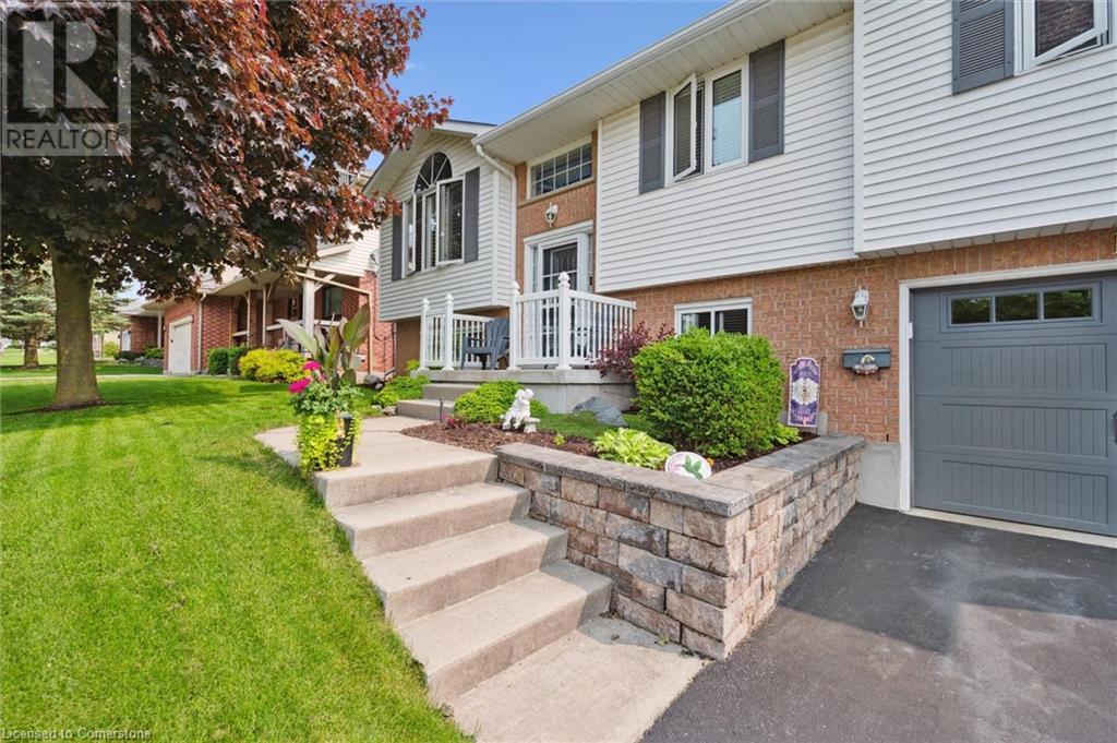 17 KEATING DR