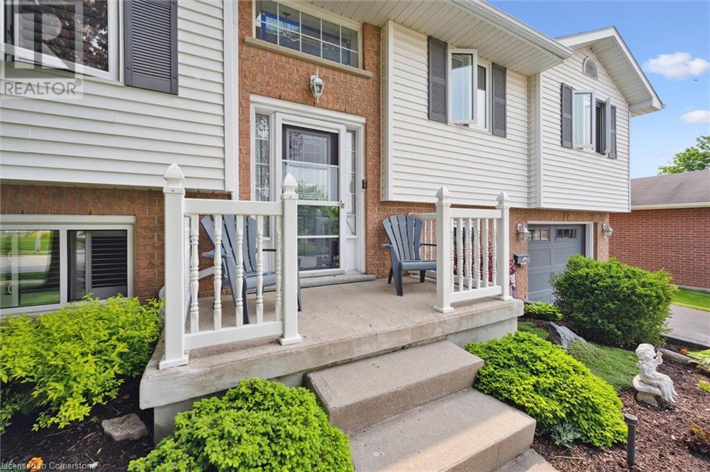17 KEATING DR