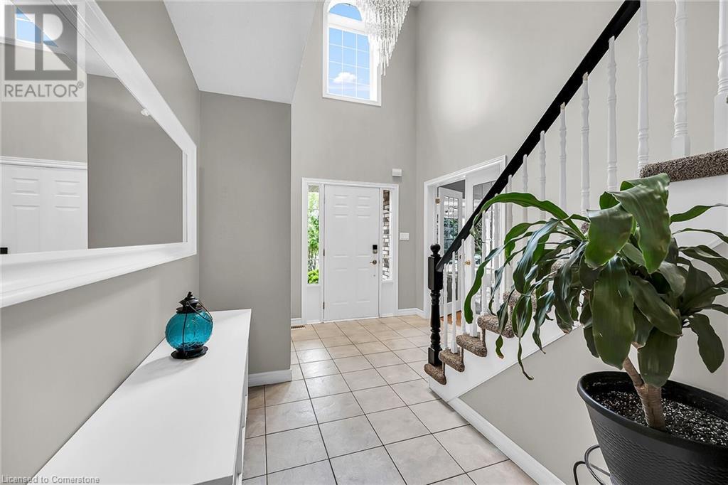 684 UPPER HORNING Road