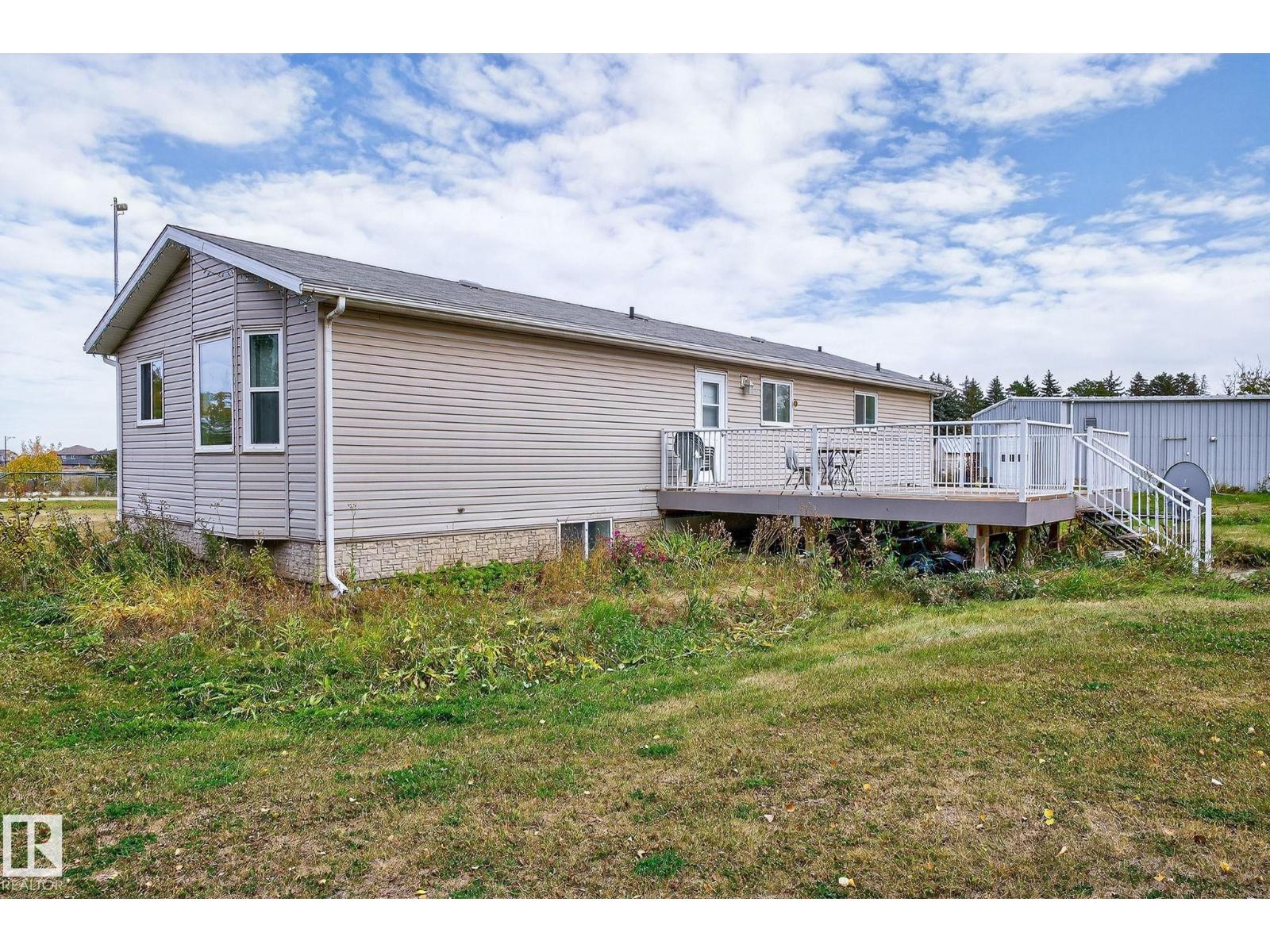 22311 119 AV NW