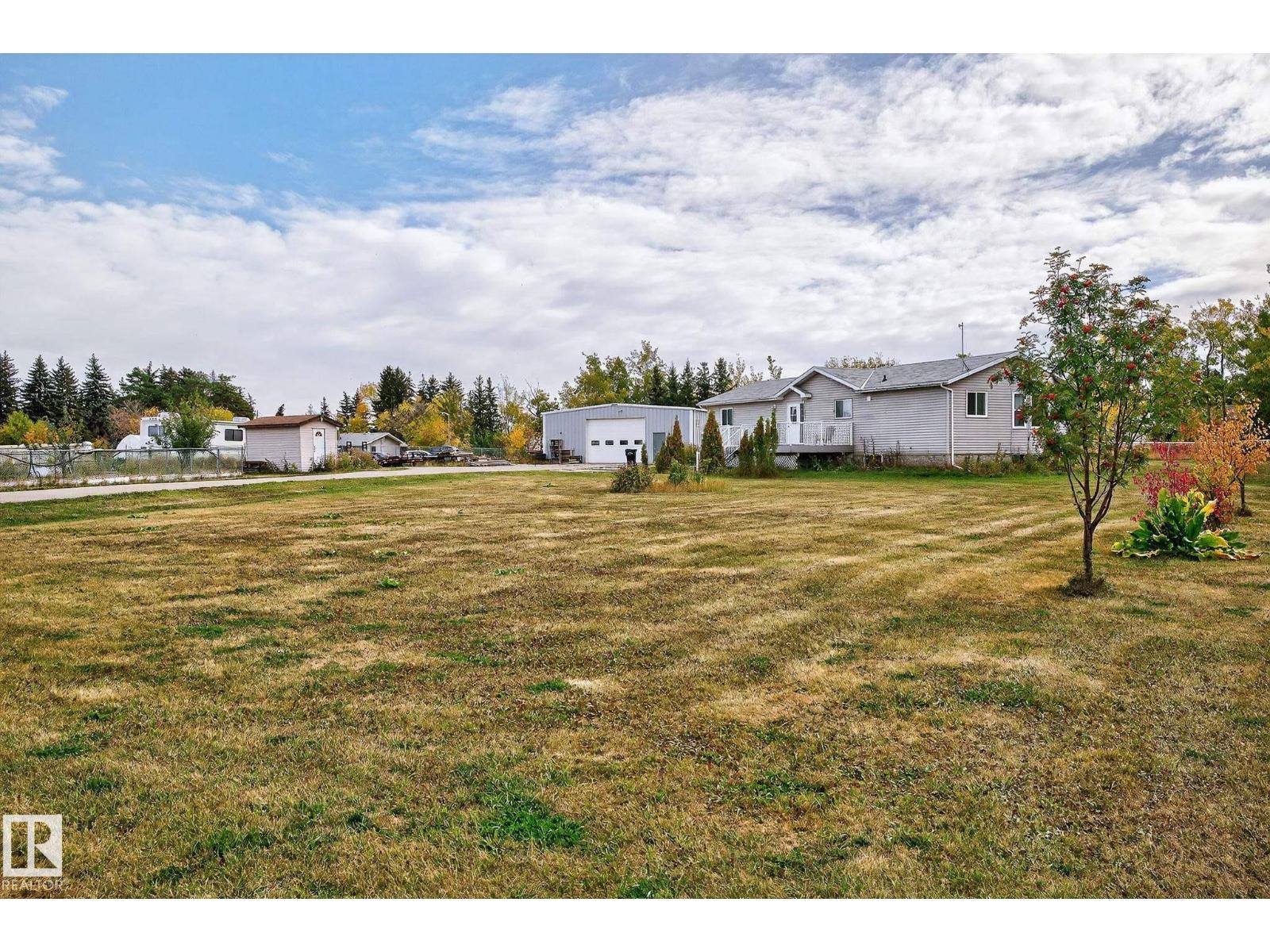 22311 119 AV NW