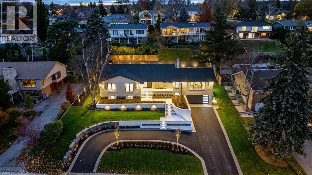 841 DANFORTH Place