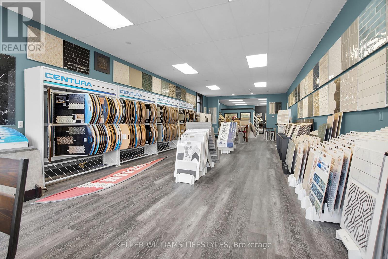 MAIN FLOOR - 22470-22474 ADELAIDE ROAD