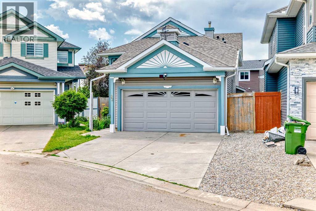 92 Martha's Haven Gardens NE