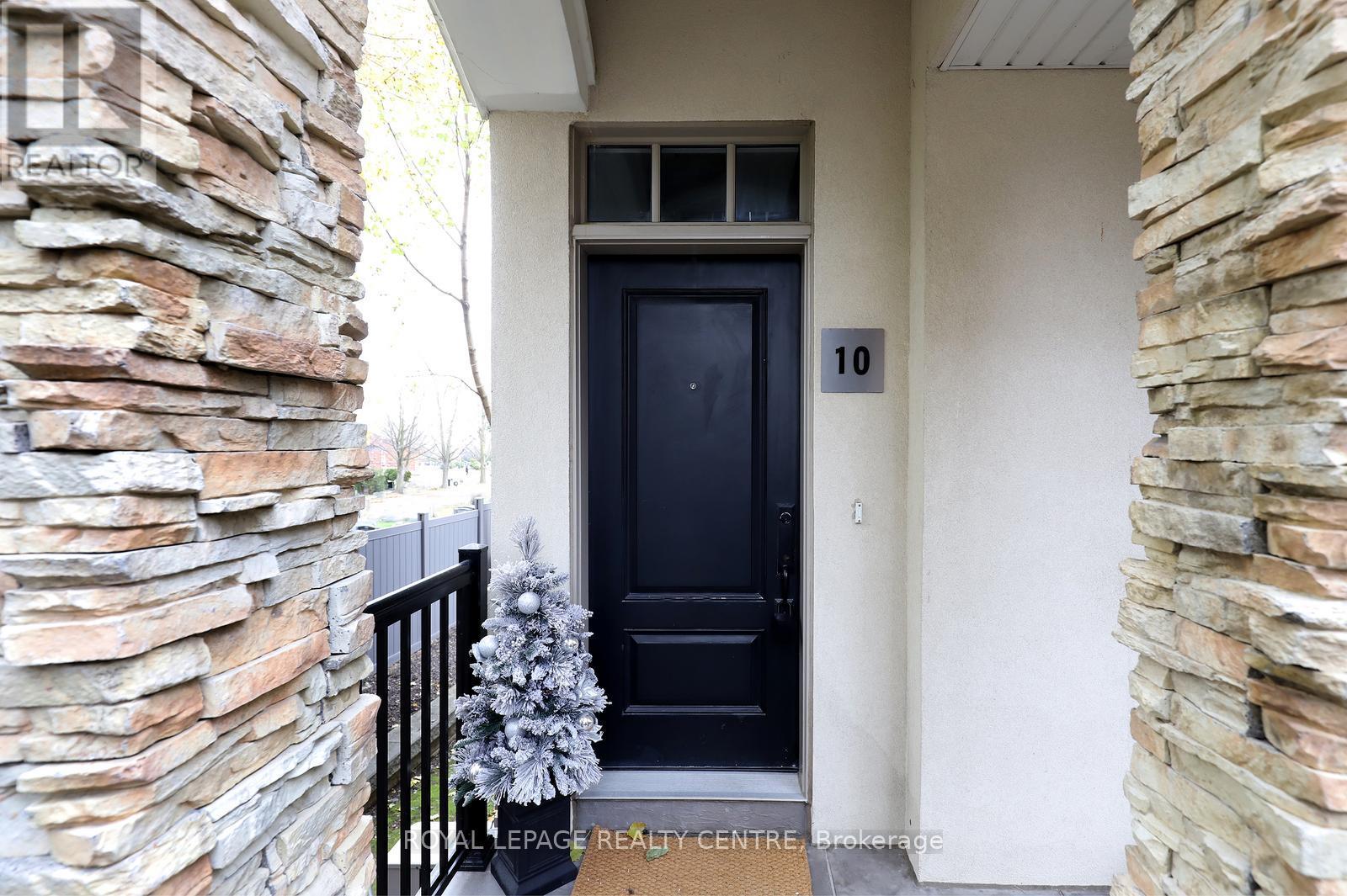 10 - 3077 CAWTHRA ROAD