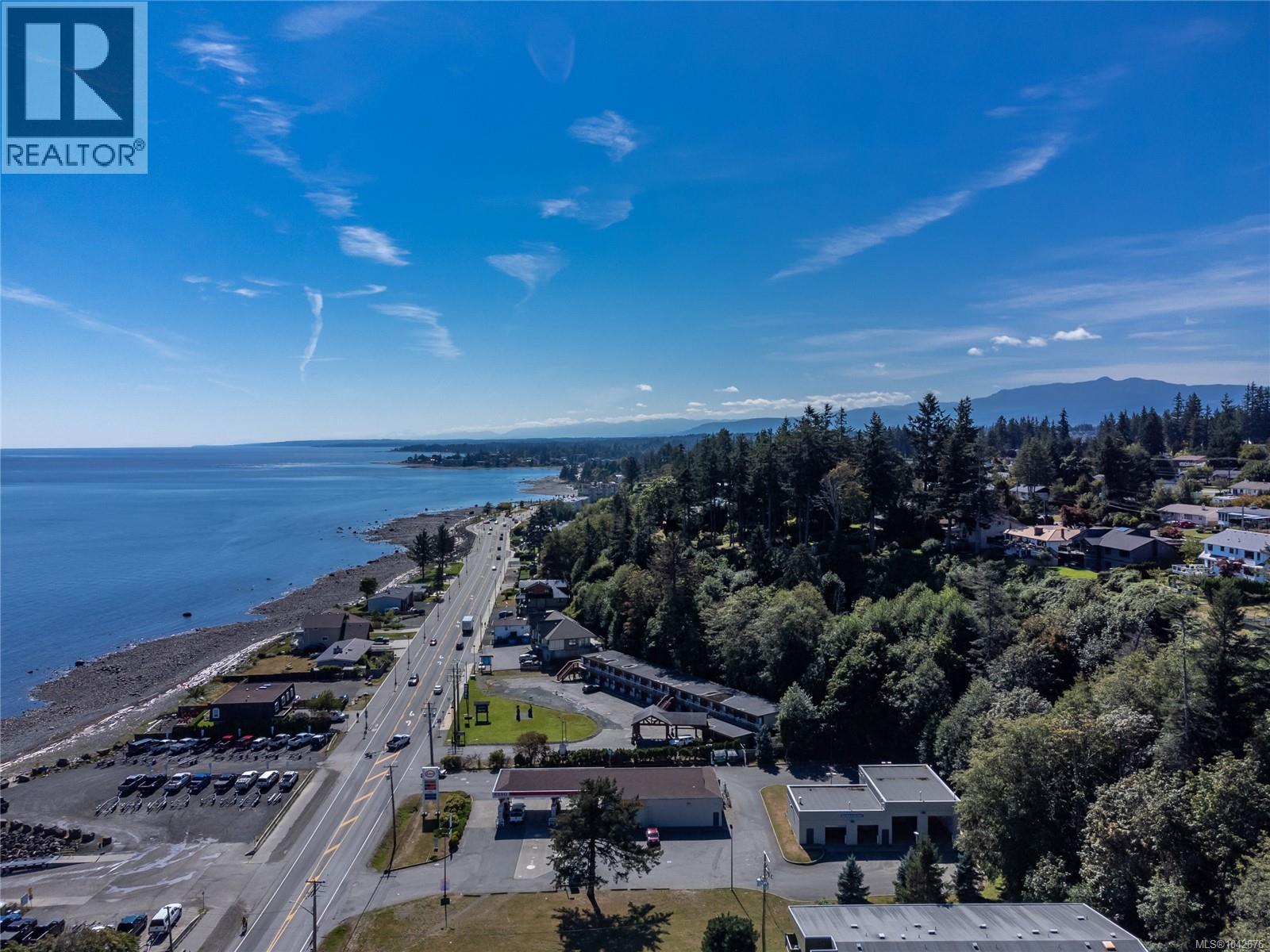 920 Island Hwy S