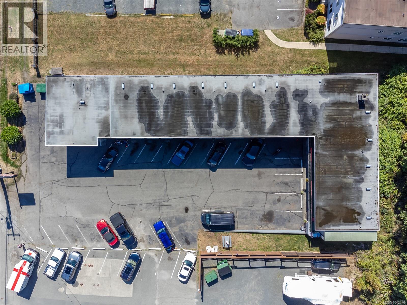 920 Island Hwy S