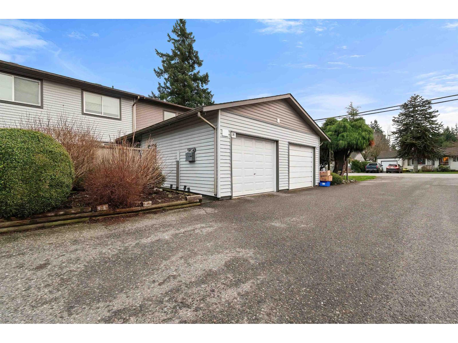20 46689 FIRST AVENUE|Chilliwack Proper East