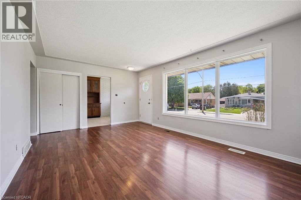 190 VANIER Drive