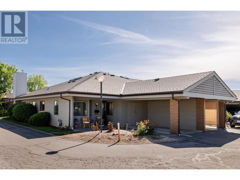 1765 LECKIE Road Unit# 130 Lot# SL30 Kelowna BC V1X6X5