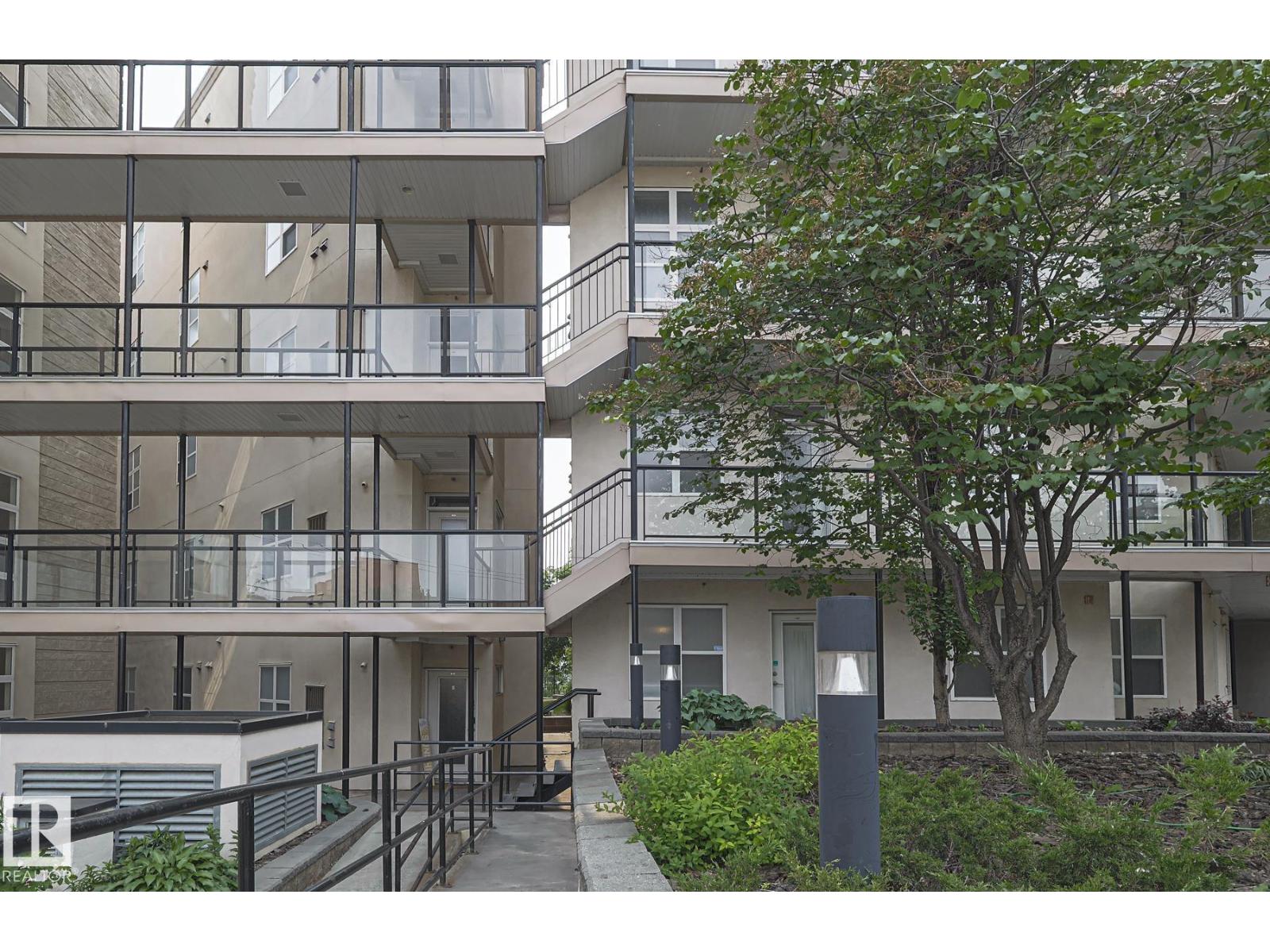 #113 9507 101 AV NW