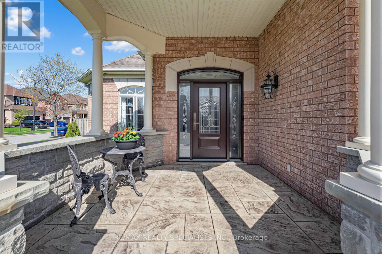 946 BRASS WINDS PLACE