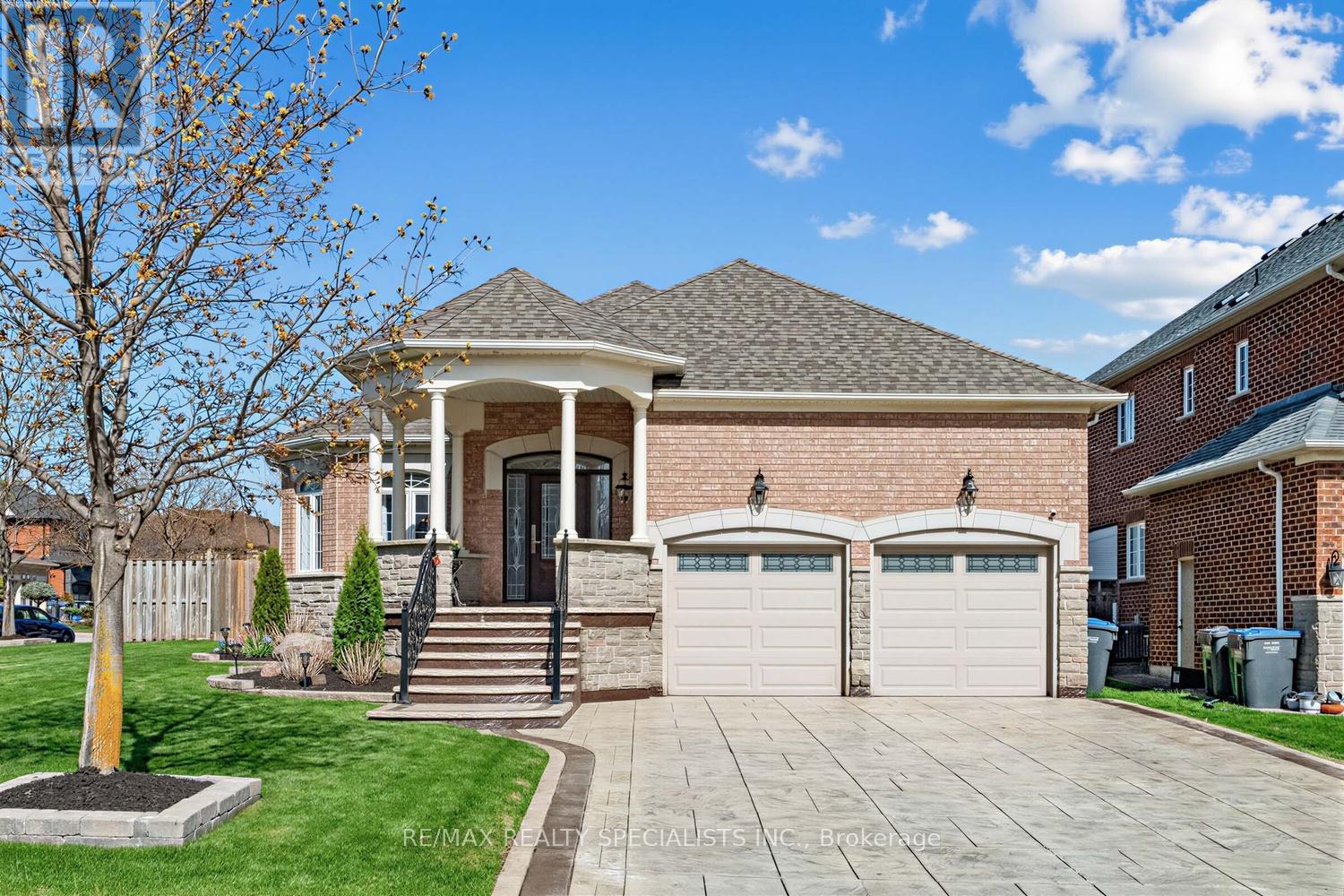 946 BRASS WINDS PLACE