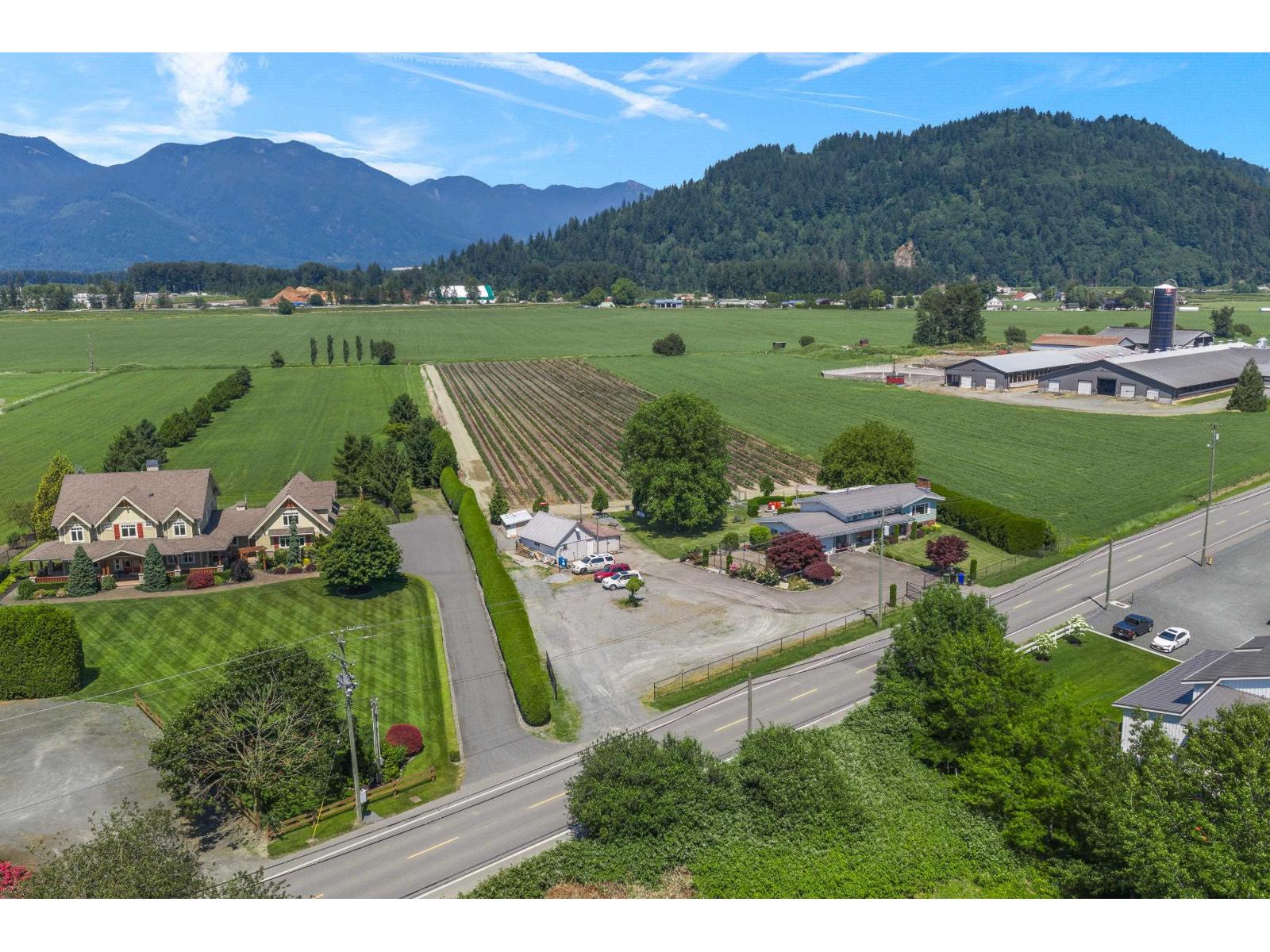 42505 YALE ROAD|Greendale