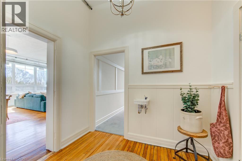 27 CHAPEL Street Unit# 202