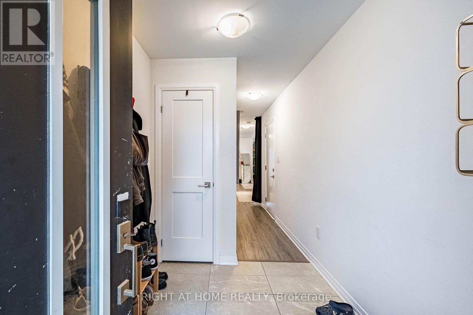 96 - 51 SPARROW AVENUE