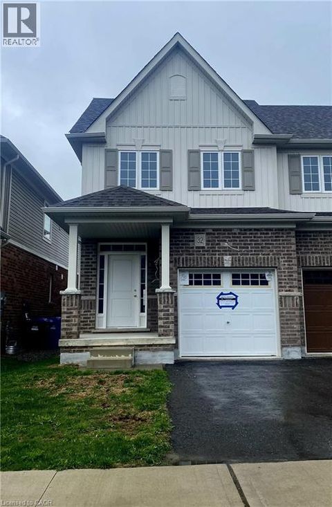 32 ELSEGOOD Drive Guelph ON N1L1B3