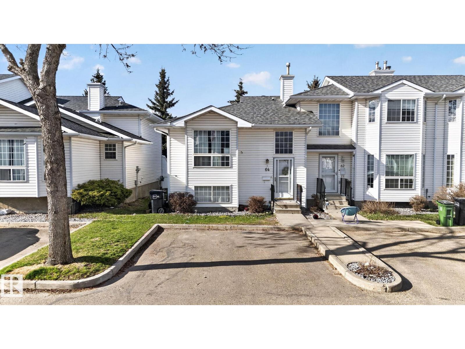 #64 3311 58 ST NW
