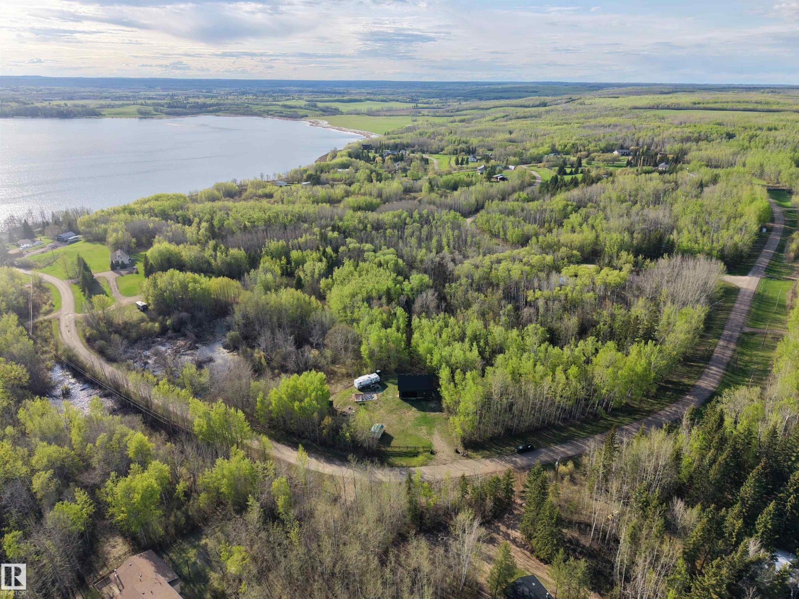 322 Mons Lake DR