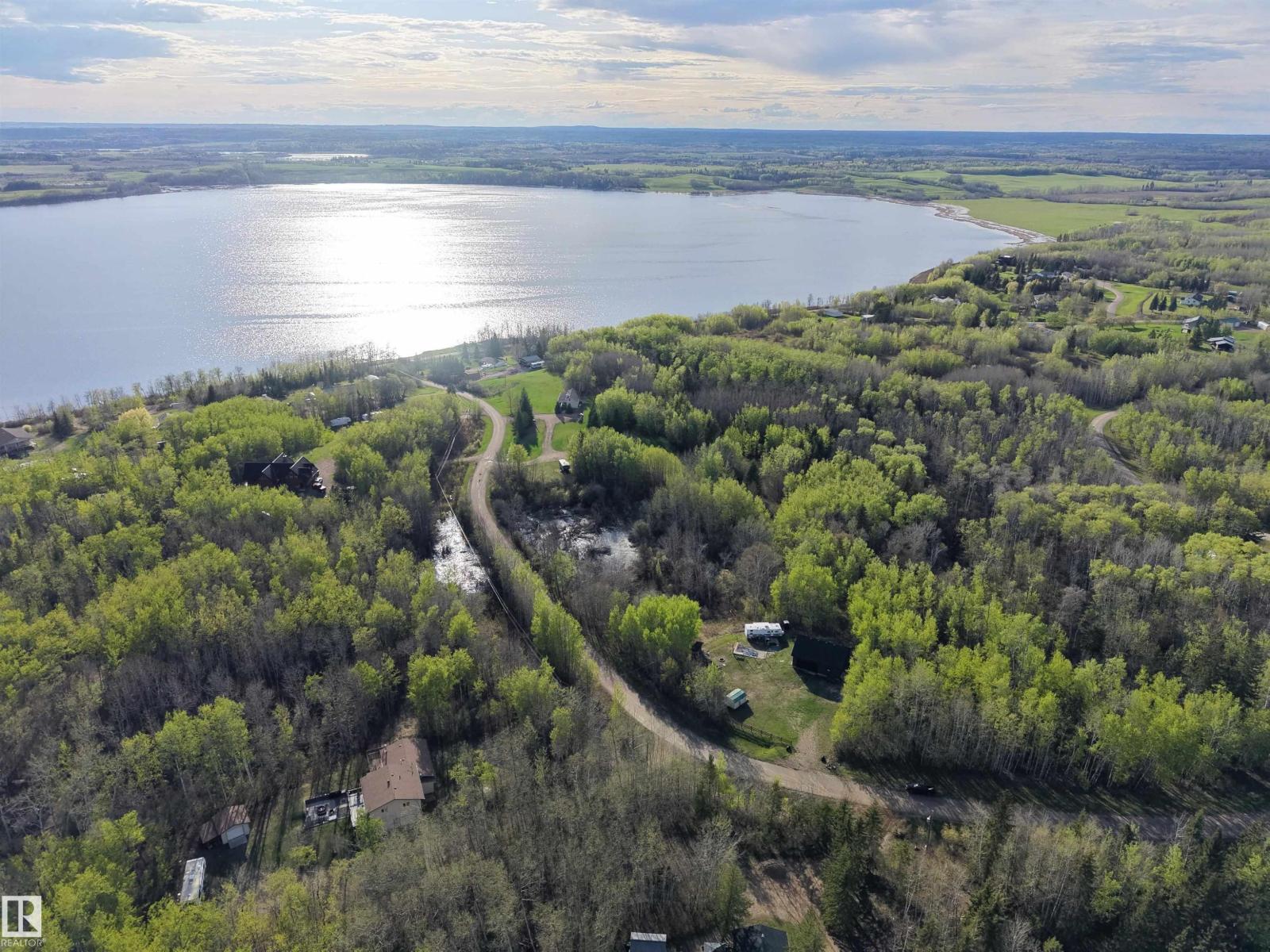 322 Mons Lake DR