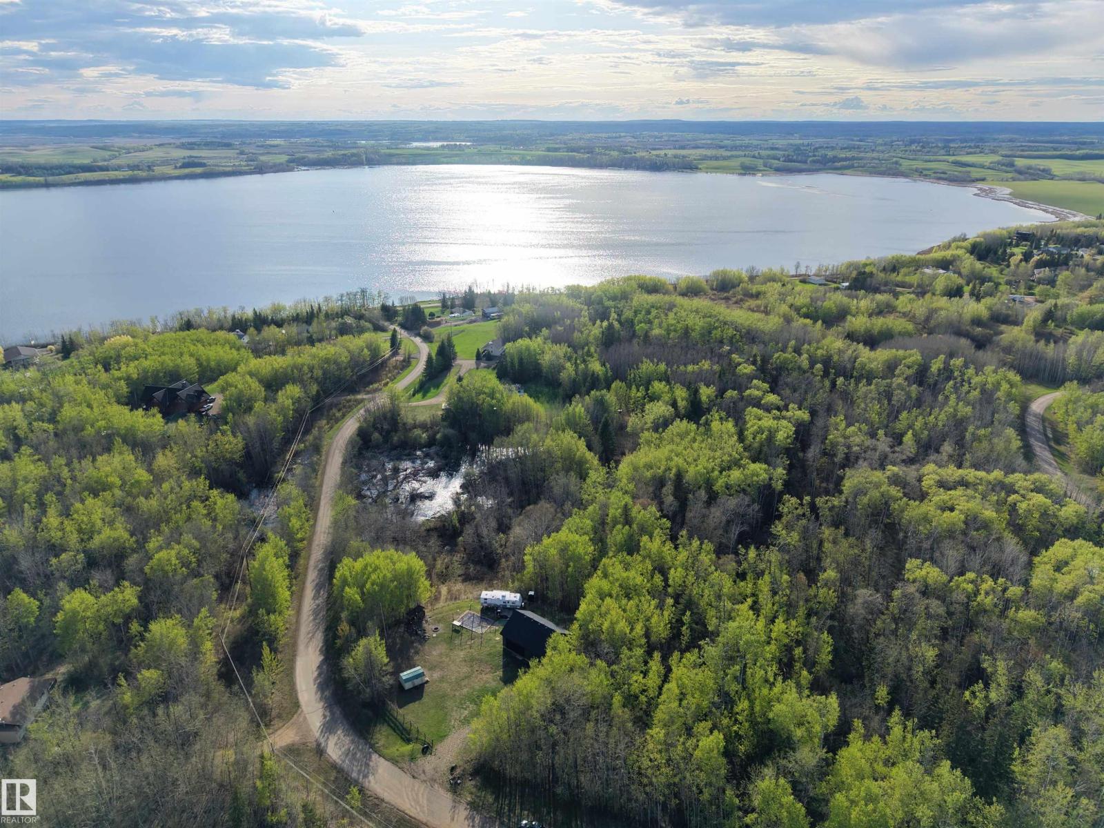 322 Mons Lake DR
