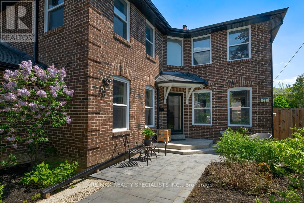 77 LEANDER STREET