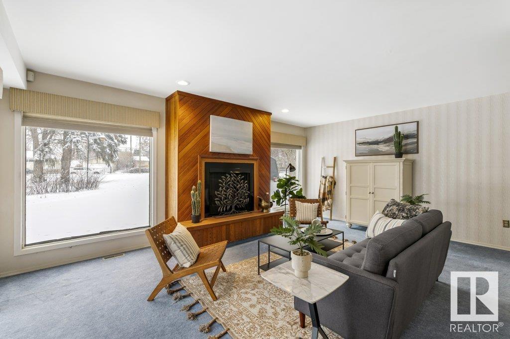25 SUNNYSIDE CR