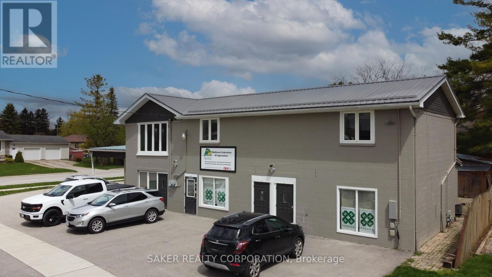 633 LIONS PARK DRIVE