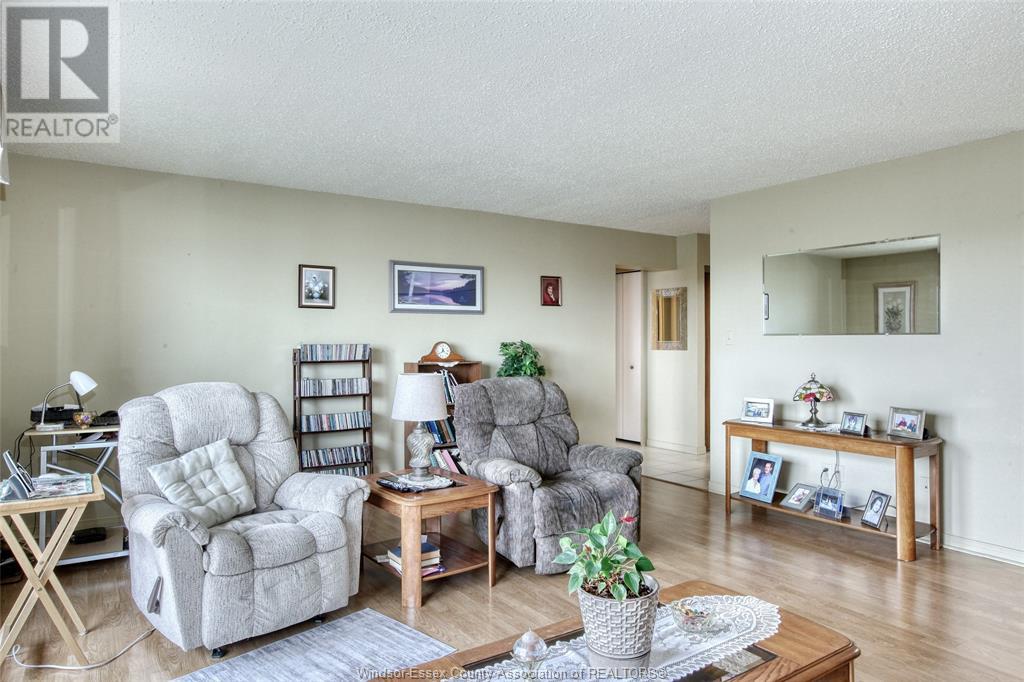 9099 RIVERSIDE DRIVE East Unit# E1319