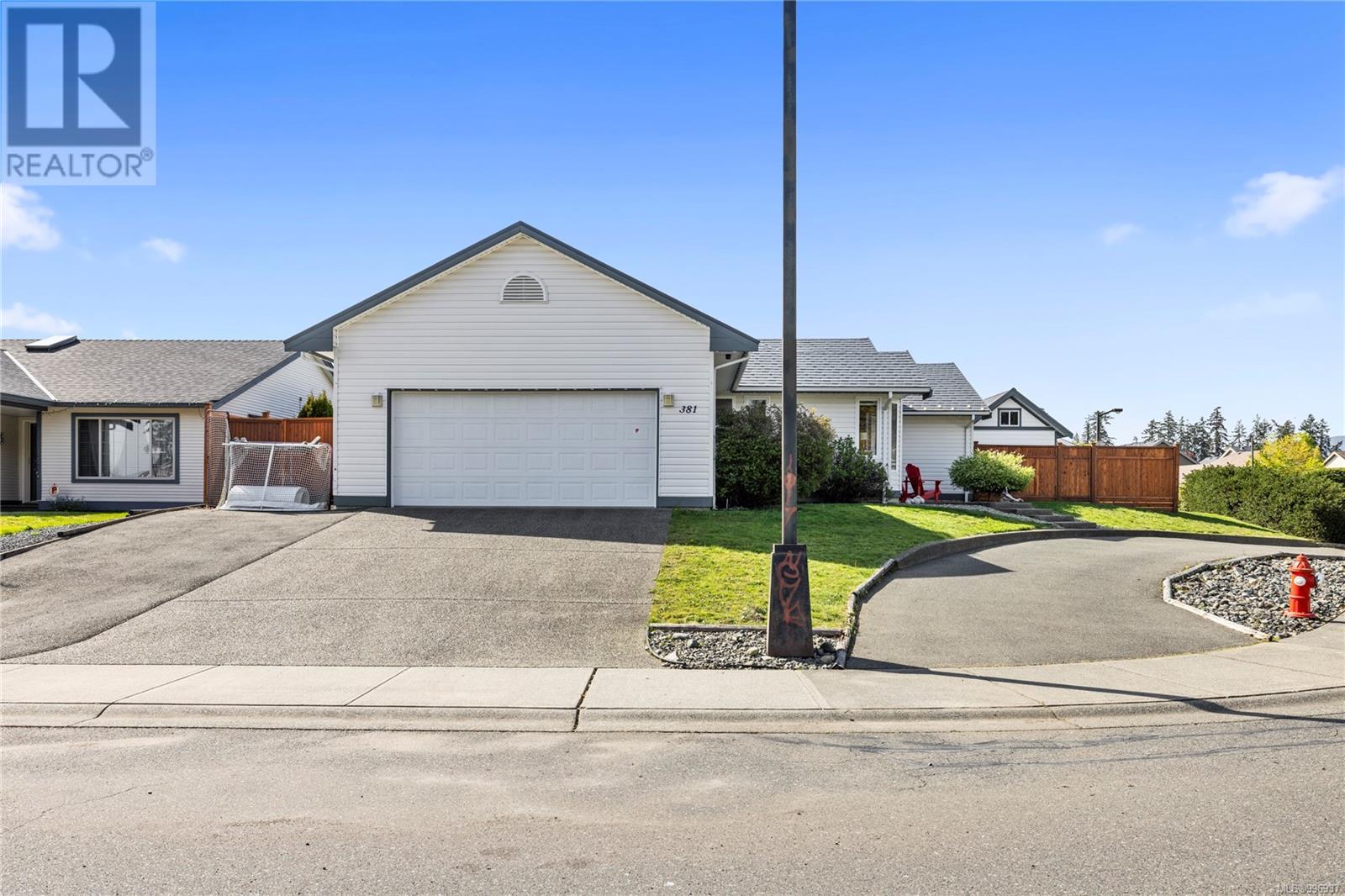 381 Rheumer Cres