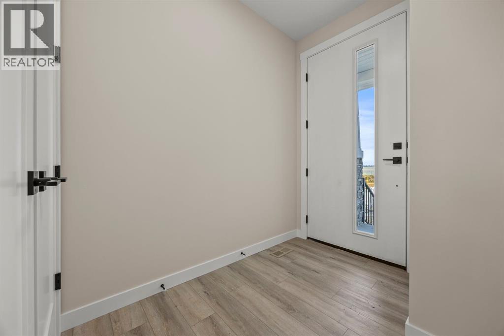 435 kinniburgh Loop