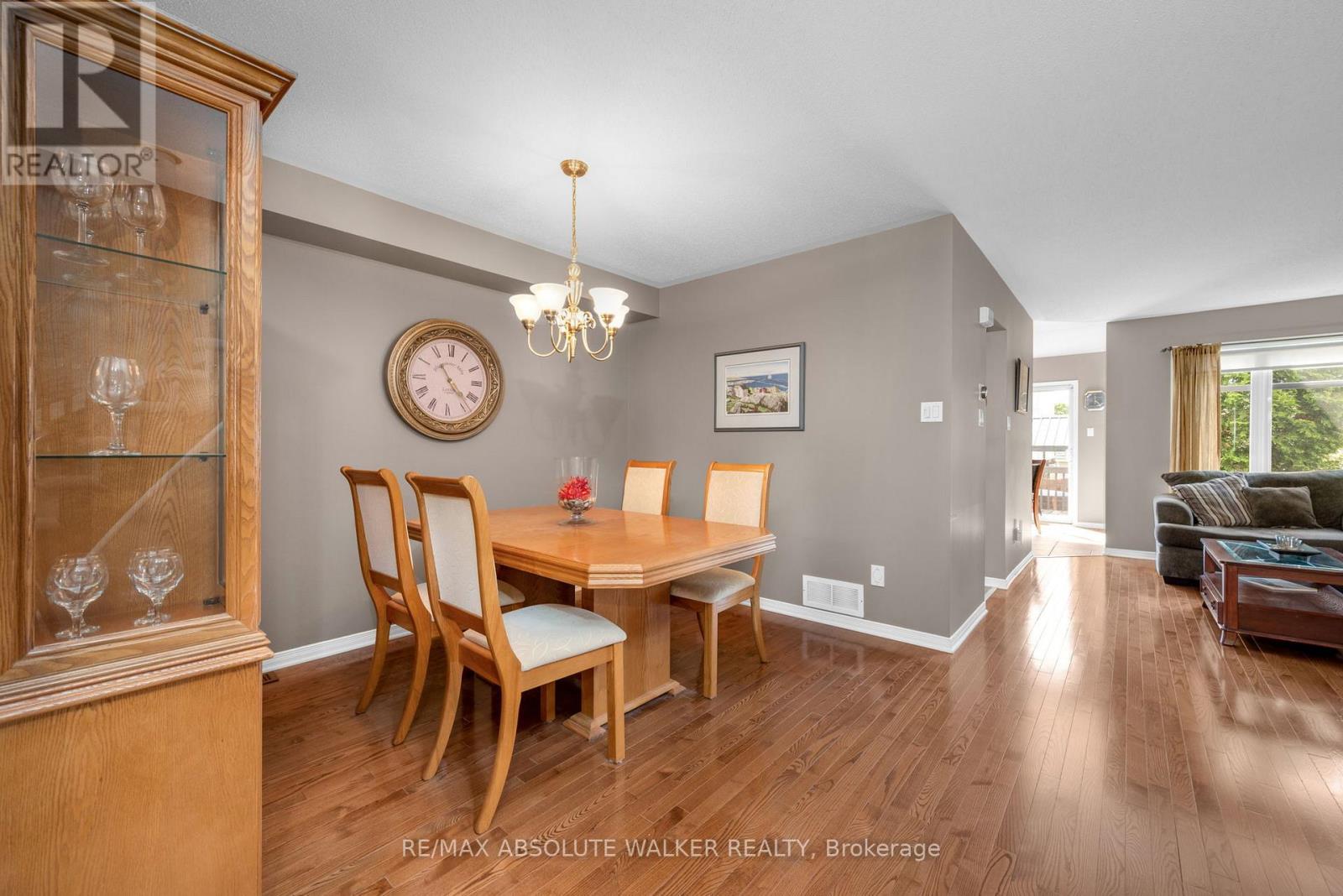 2010 BERGAMOT CIRCLE