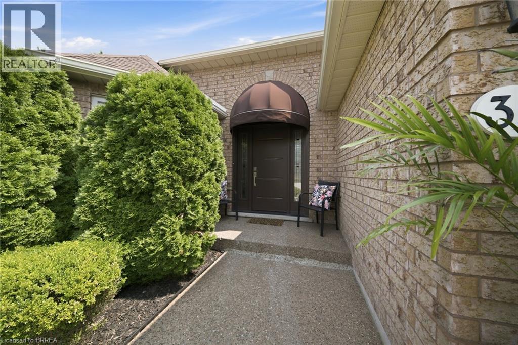 37 MC INTOSH Court