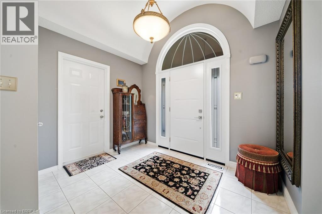 37 MC INTOSH Court