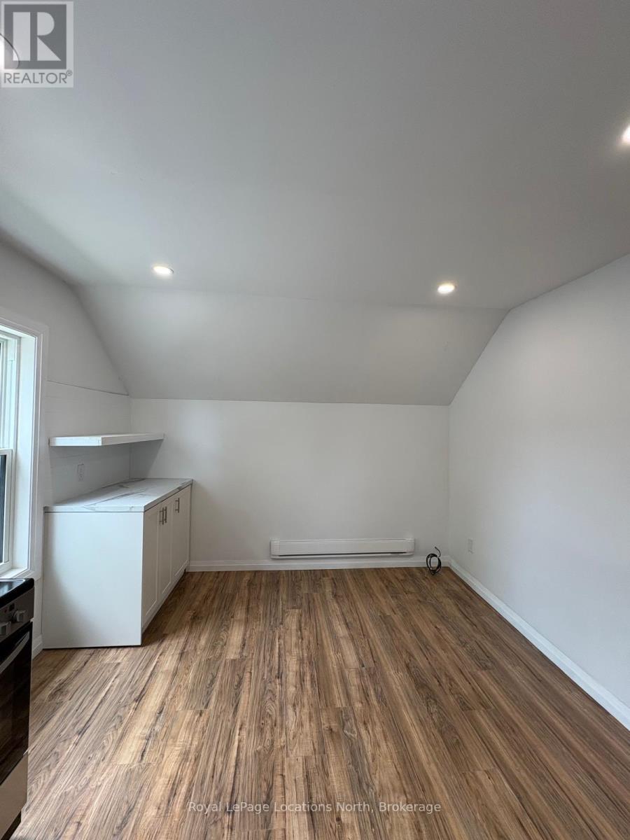 1 - 150 13TH STREET W