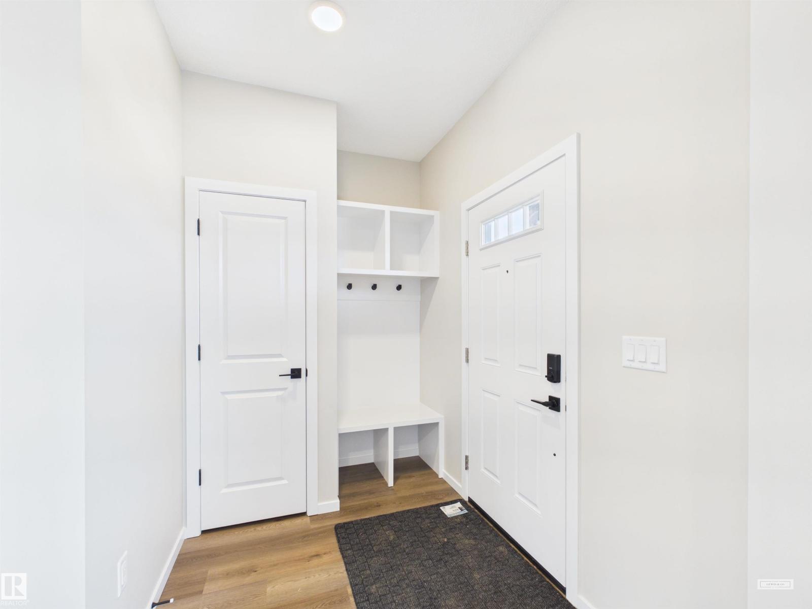 55 SERENO LN