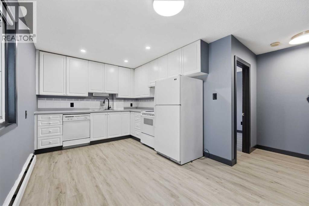 203, 3103 Blakiston Drive NW