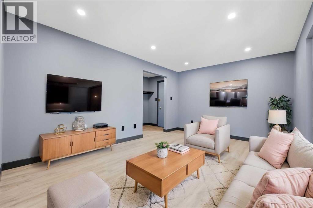 203, 3103 Blakiston Drive NW